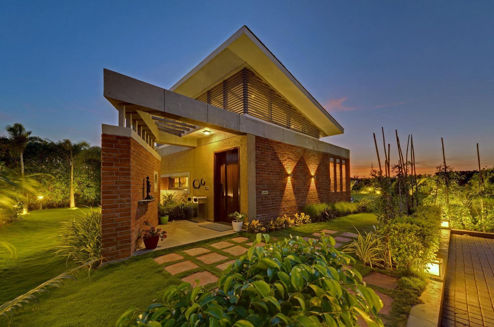 The Fern Royal Farm Resort, Anjar Ngoại thất bức ảnh
